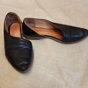 Bueno navy leather shoe